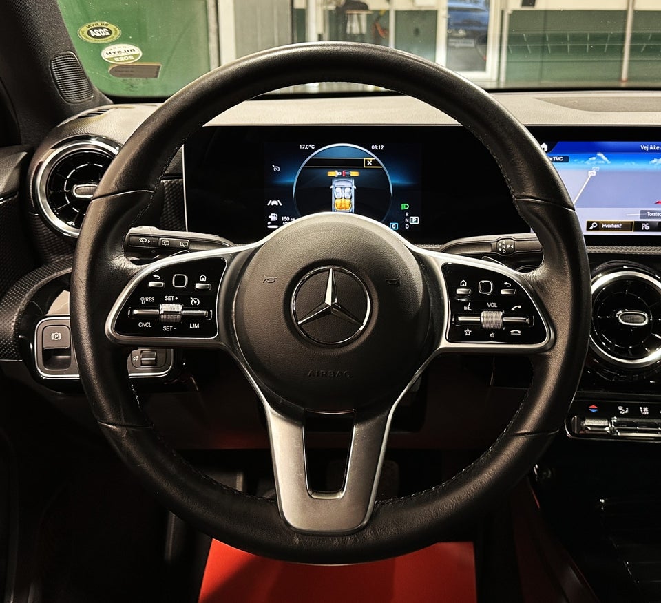 Mercedes A200 1,3 Progressive Line aut. 5d