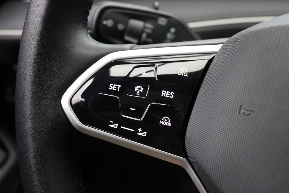 VW ID.7 77 Style+ Tourer 5d