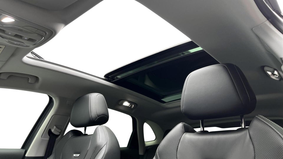 MG Marvel R Performance 5d