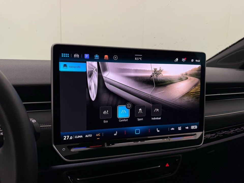 VW ID.7 77 Style+ Tourer 5d