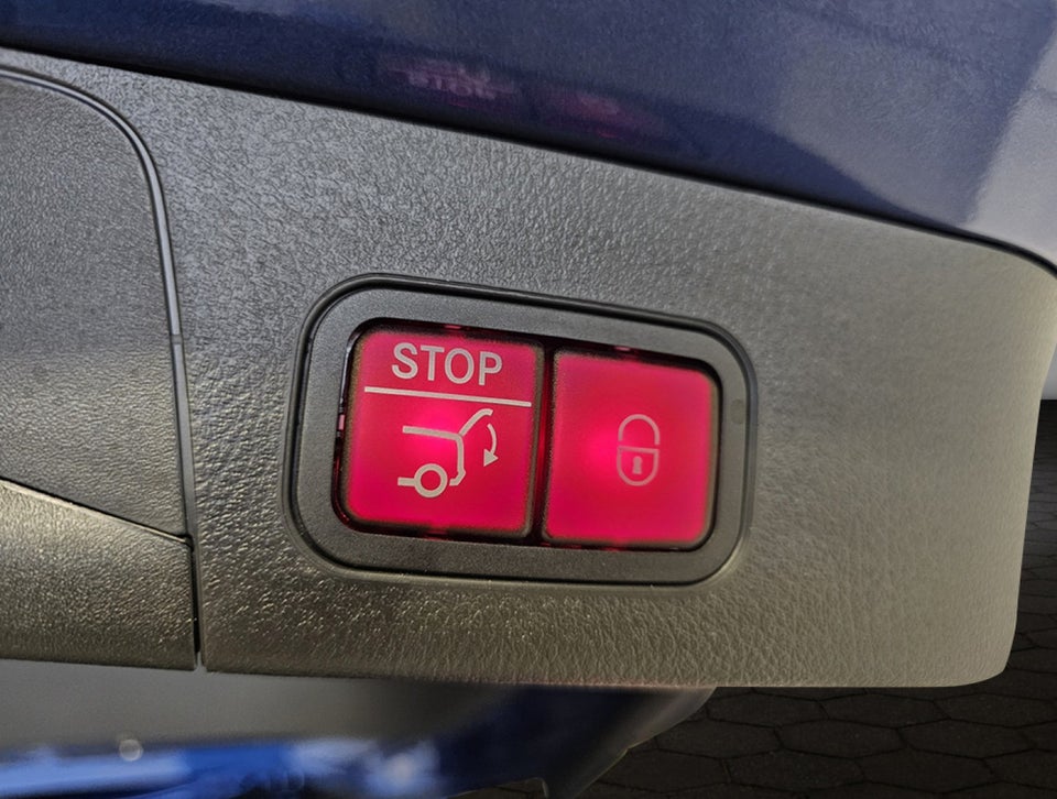 Mercedes EQB300 Progressive Advance Plus 4Matic 5d