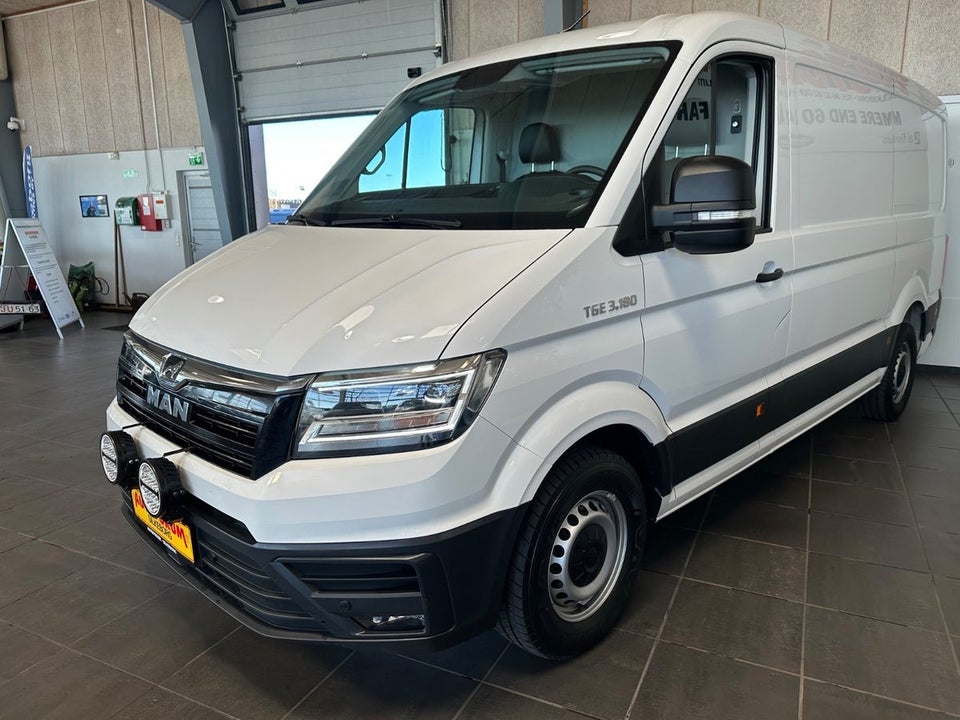 MAN TGE 2,0 3.180 Kassevogn L3H2 aut. FWD