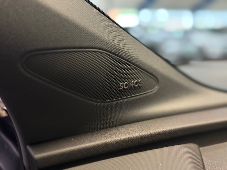 Audi Q4 e-tron 45 S-line quattro 5d