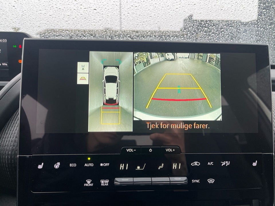 Toyota bZ4X Active 5d