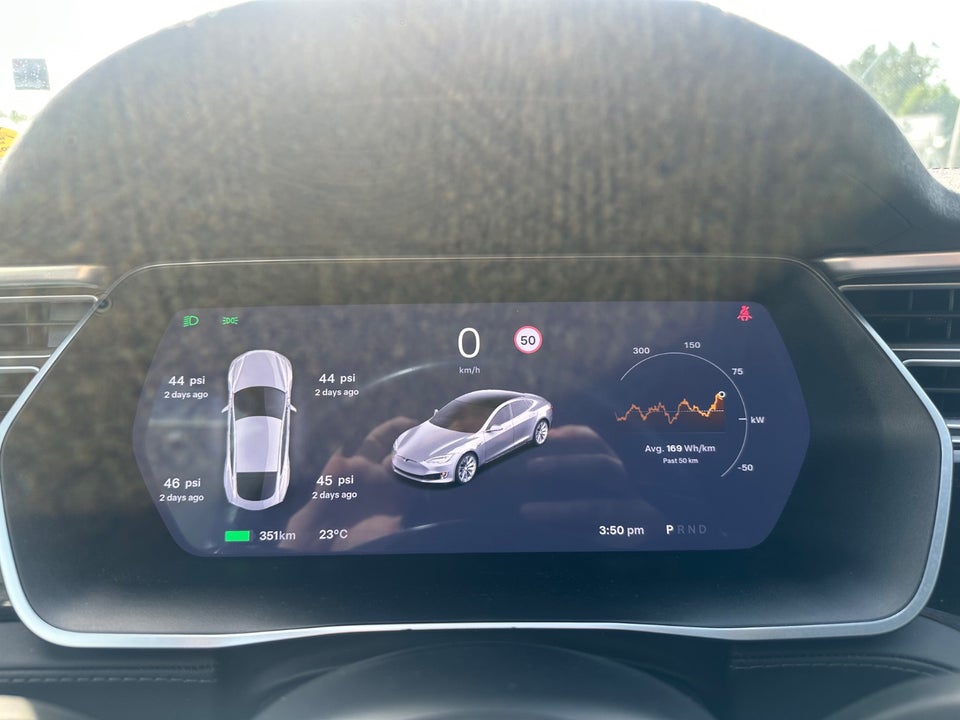 Tesla Model S 90D 5d