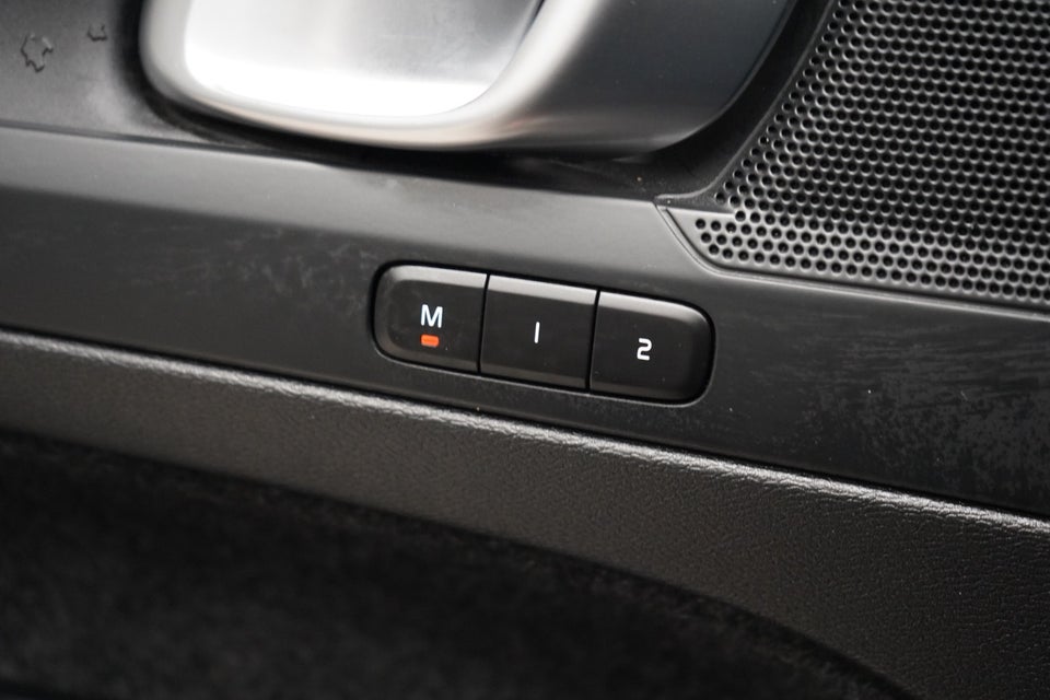 Volvo XC40 P6 ReCharge Plus 5d