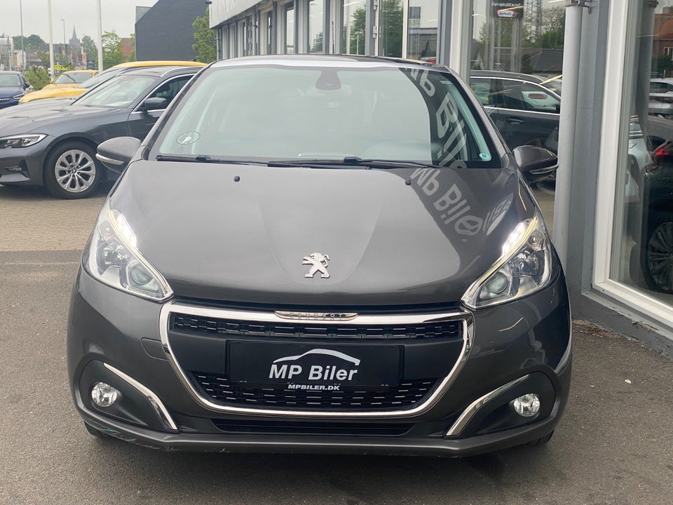 Peugeot 208 1,5 BlueHDi 100 Prestige Sky 5d