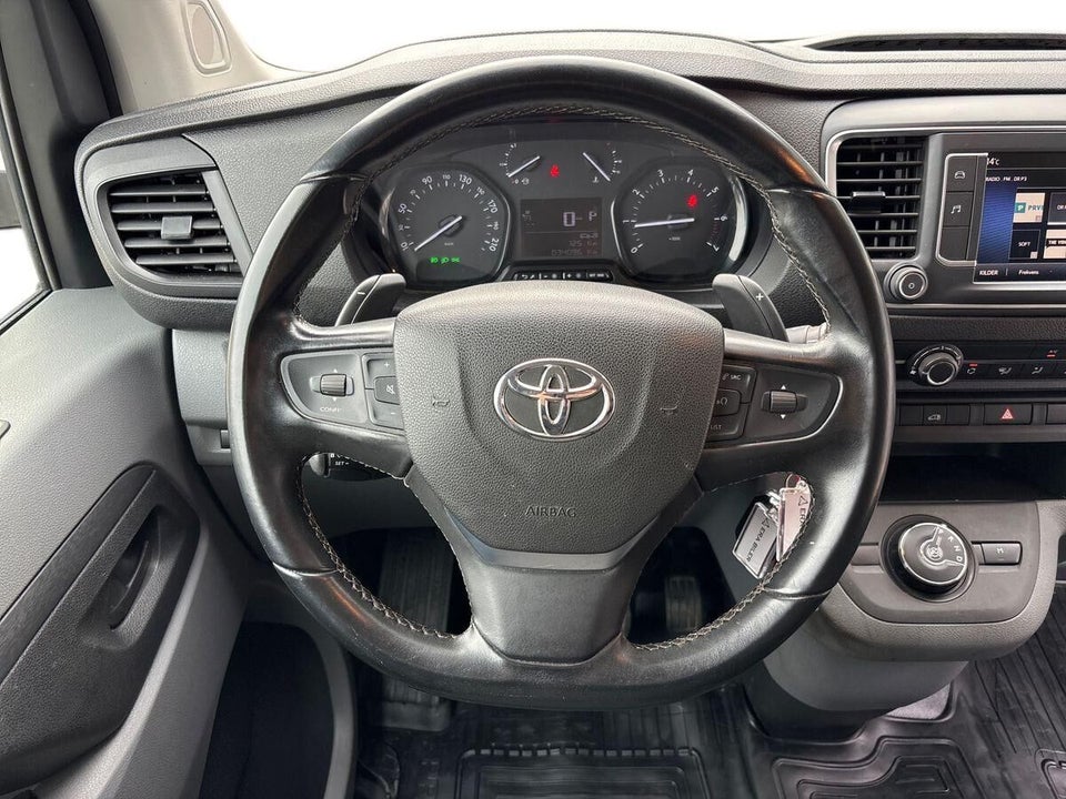 Toyota ProAce 2,0 D 144 Long Comfort Master aut. 4d