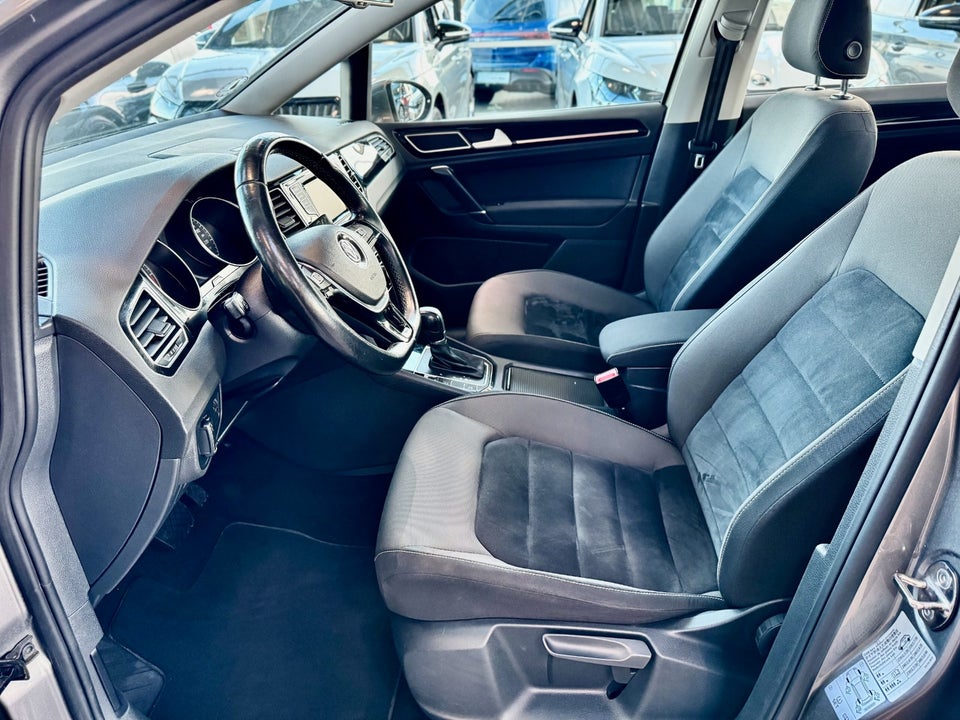 VW Golf Sportsvan 1,6 TDi 110 Highline DSG 5d