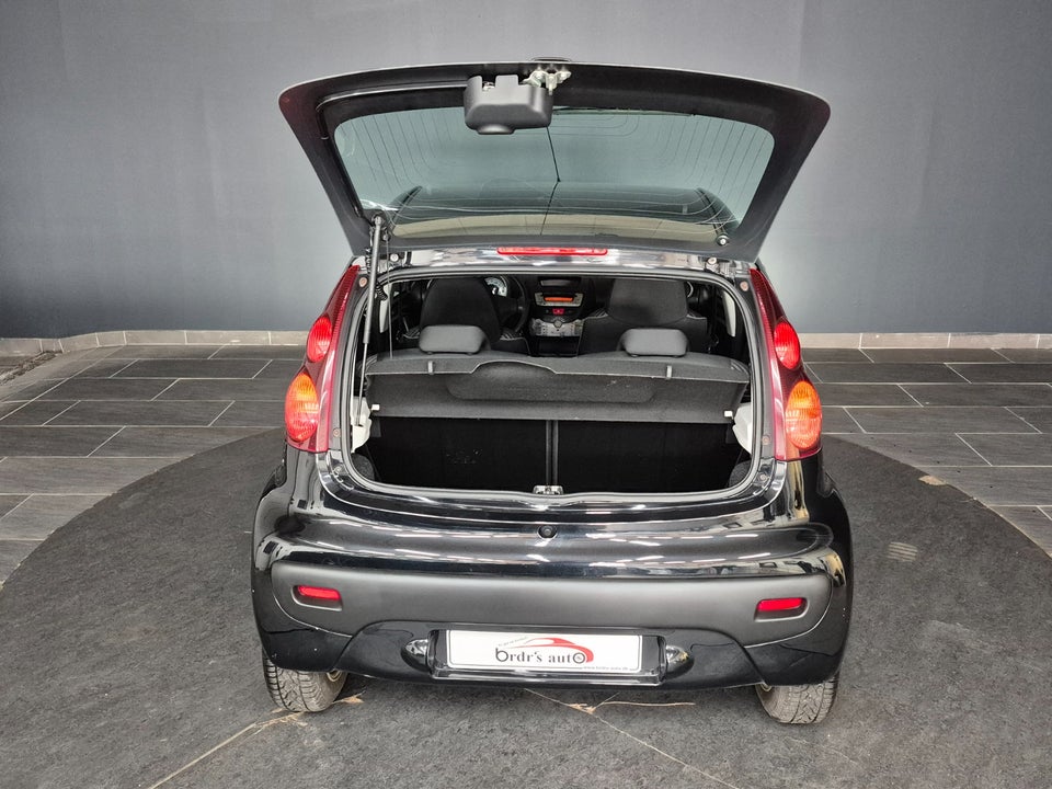 Peugeot 107 1,0 Champion Air 5d