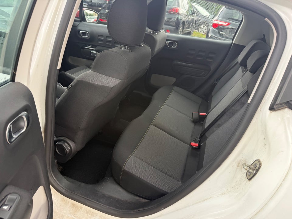 Citroën C3 1,2 PureTech 82 Feel 5d