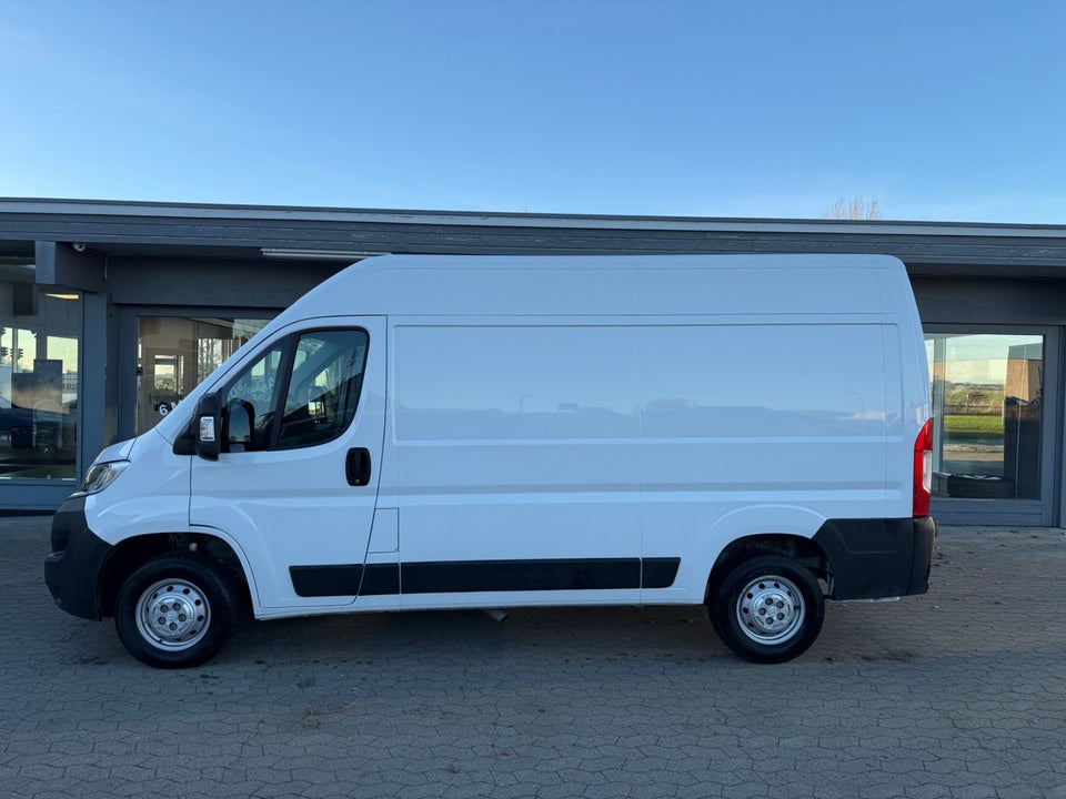 Citroën Jumper 33 2,2 BlueHDi 140 L2H2 FlexLine