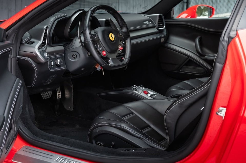 Ferrari 458 4,5 Italia DCT 2d