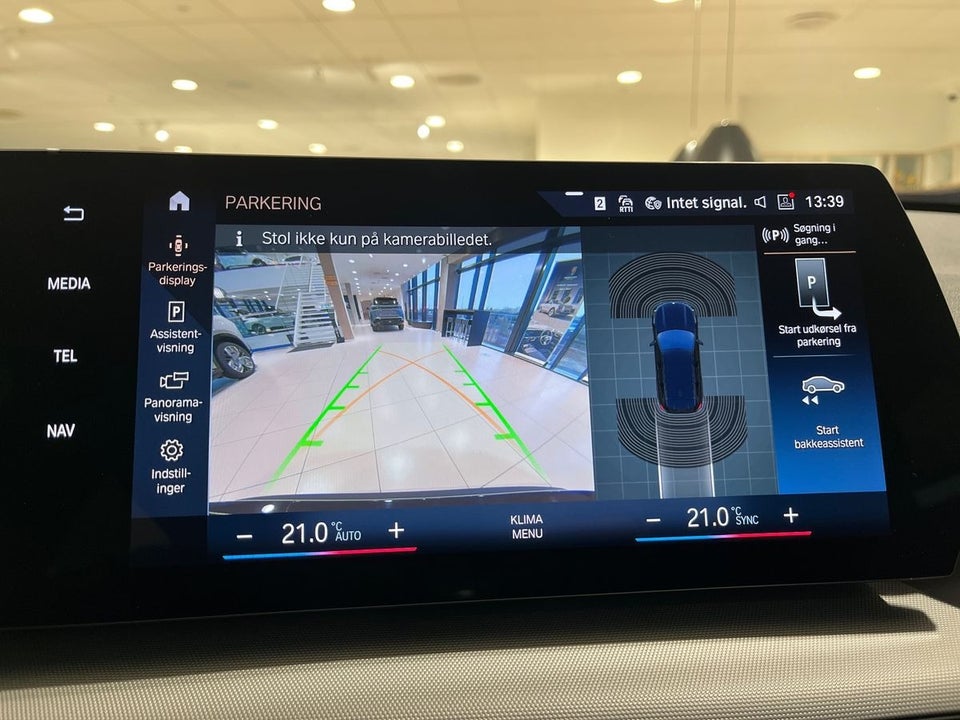 BMW iX1 xDrive30 X-Line 5d