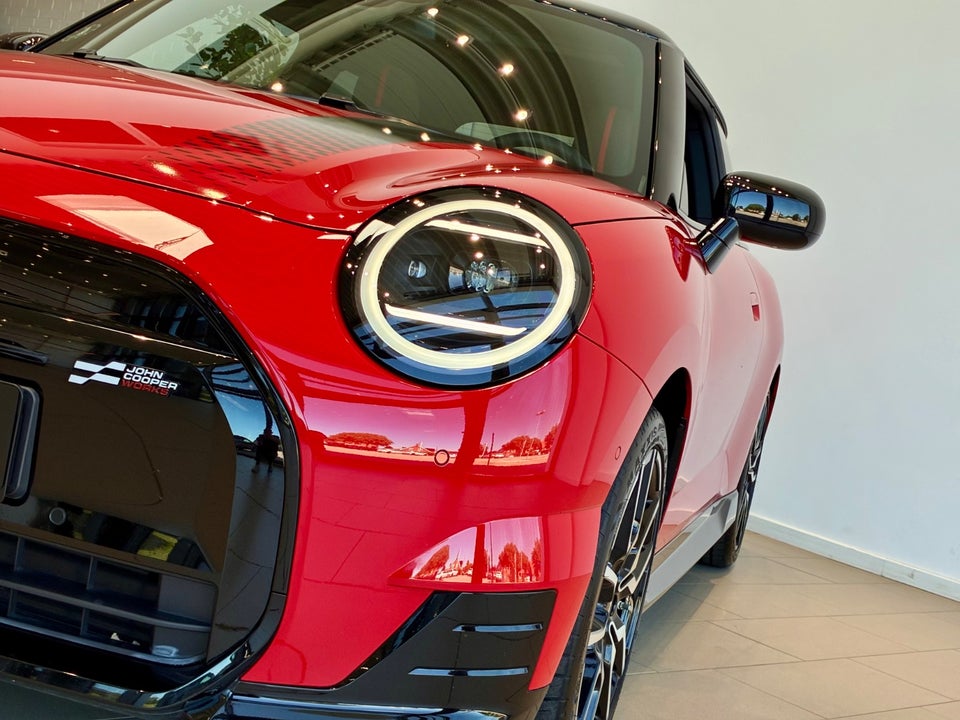 MINI Cooper SE JCW Trim M 3d