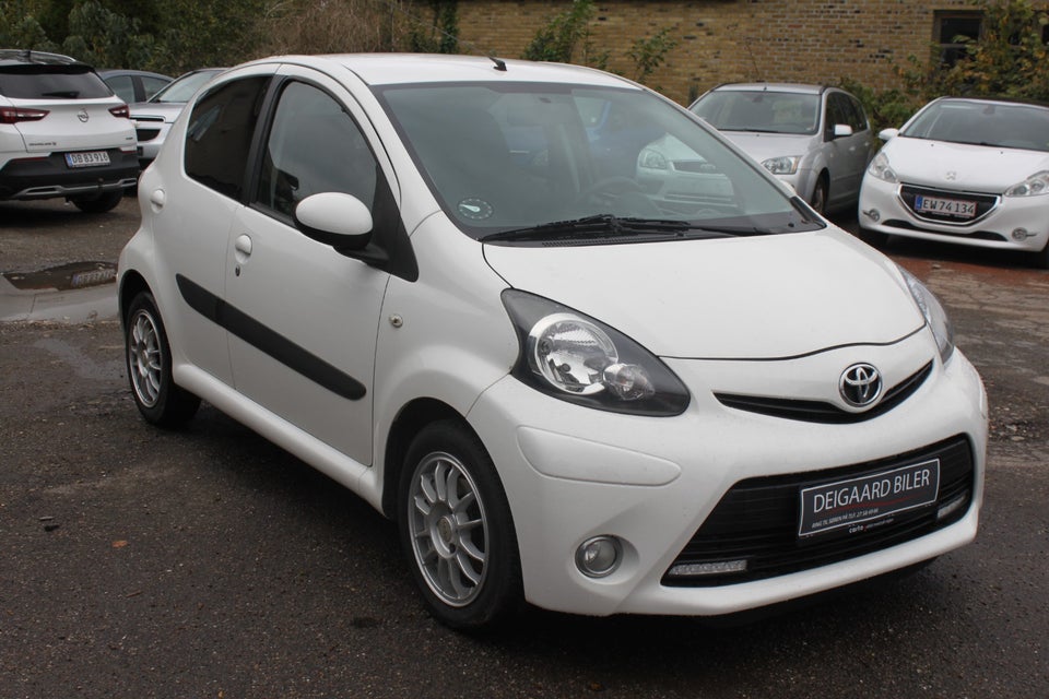Toyota Aygo 1,0 VVT-i T1 5d