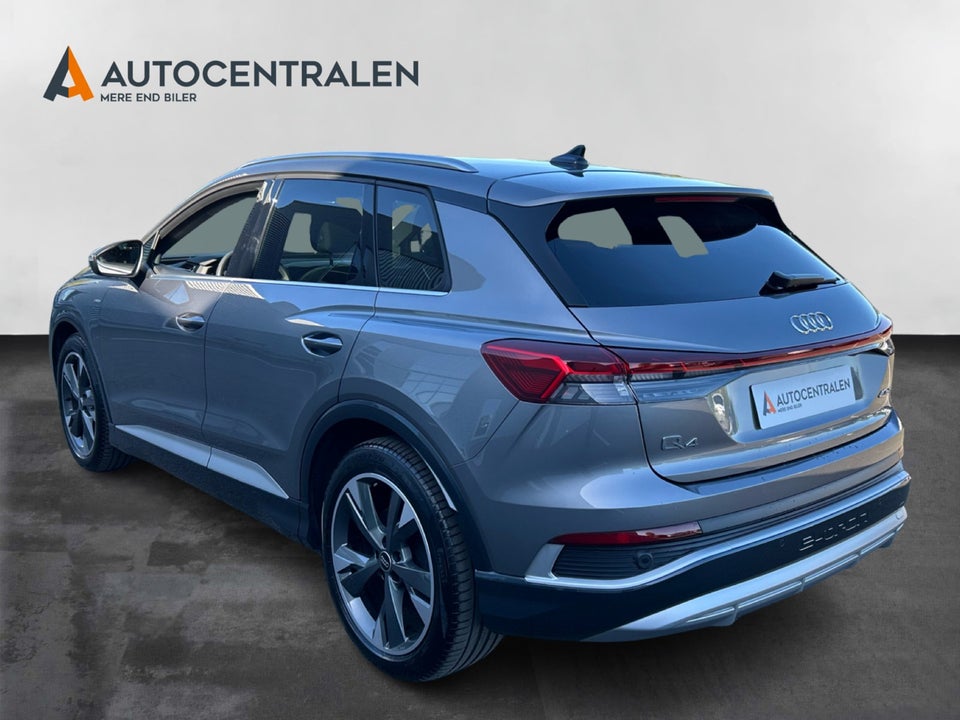 Audi Q4 e-tron 40 S-line 5d