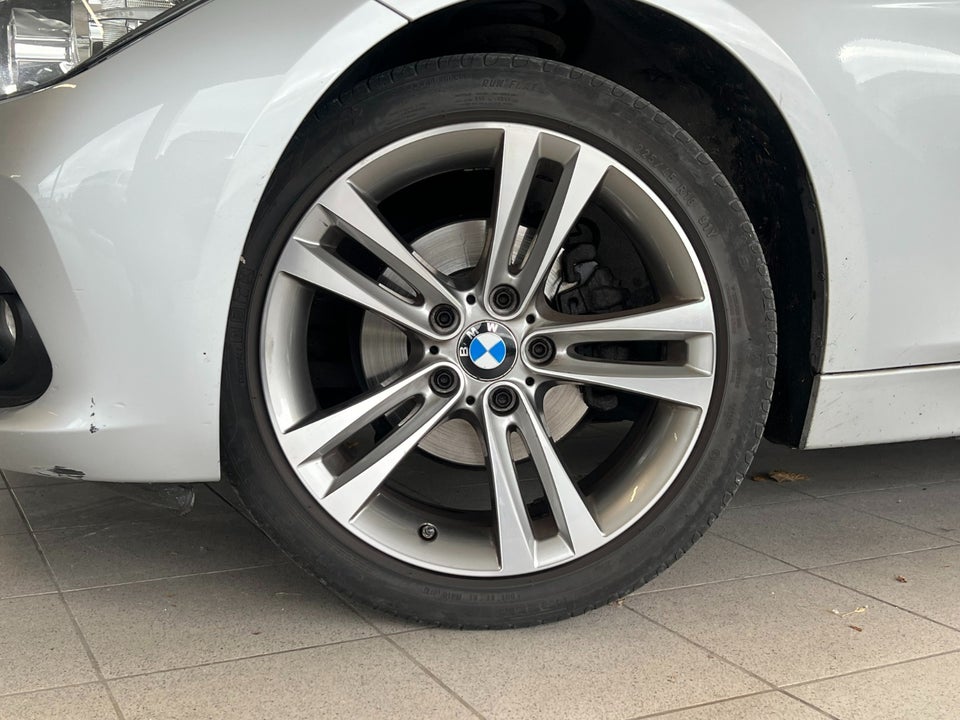 BMW 318d 2,0 Touring aut. 5d