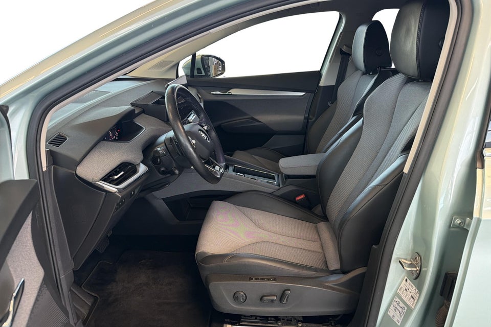 Skoda Enyaq 80x iV Plus 5d