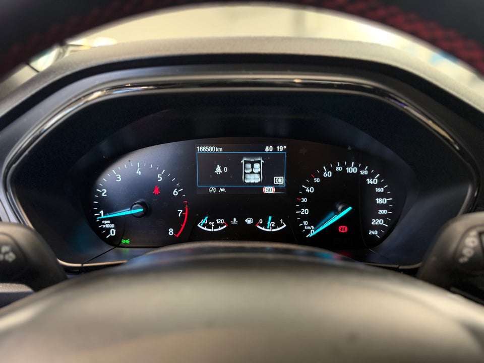 Ford Focus 1,0 EcoBoost mHEV ST-Line stc. 5d