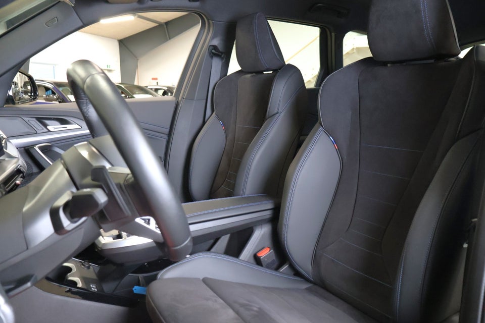 BMW iX1 eDrive20 M-Sport 5d