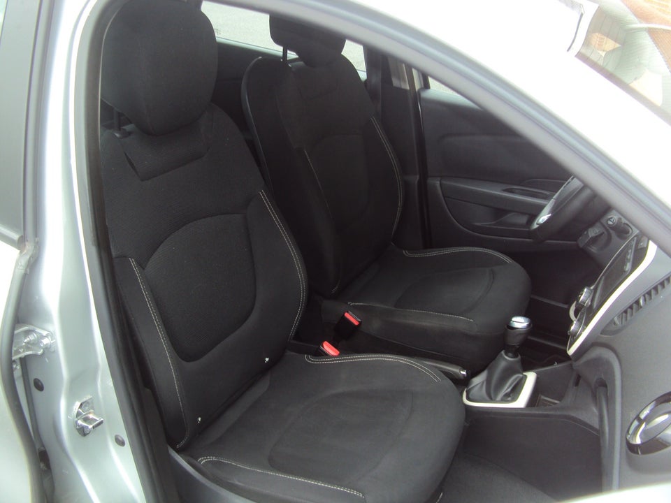 Renault Captur 0,9 TCe 90 Zen 5d