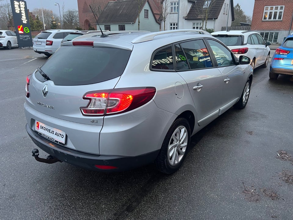 Renault Megane III 1,5 dCi 110 Expression Sport Tourer 5d