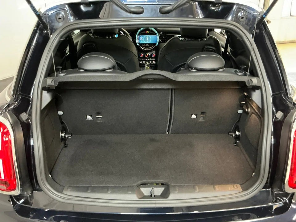 MINI Cooper SE Camden Edition 3d