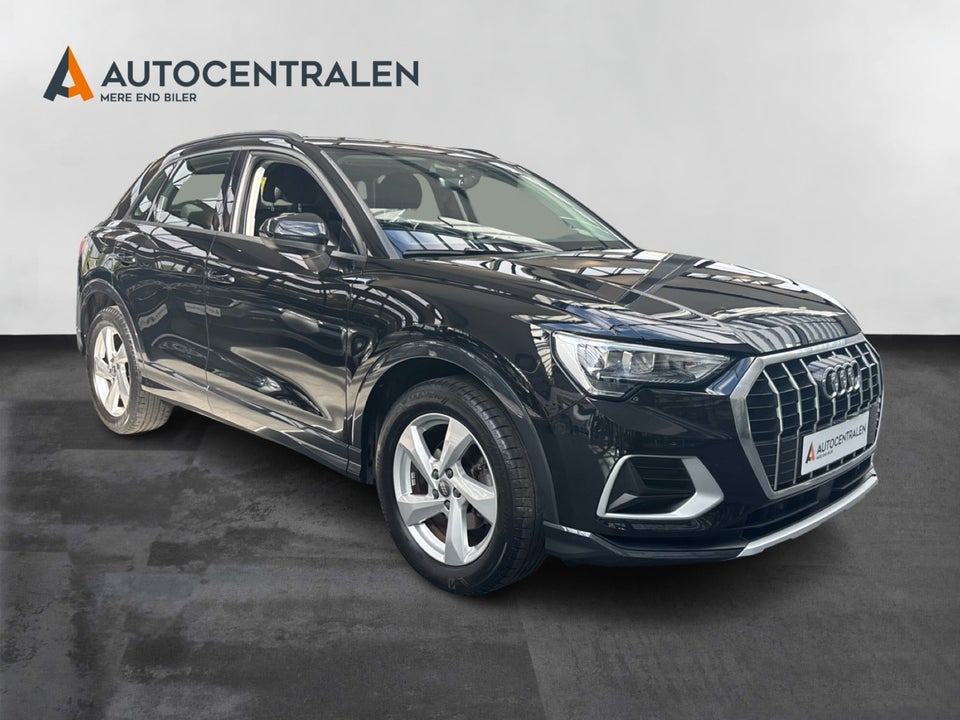 Audi Q3 35 TFSi Advanced Prestige S-tr. 5d