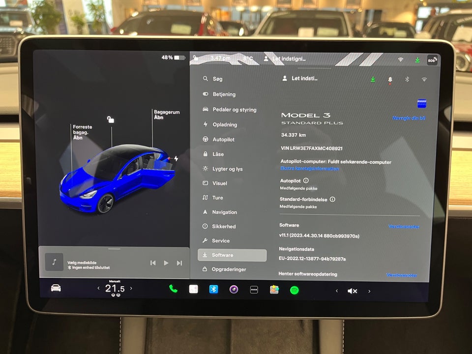 Tesla Model 3 Standard Range+ RWD 4d