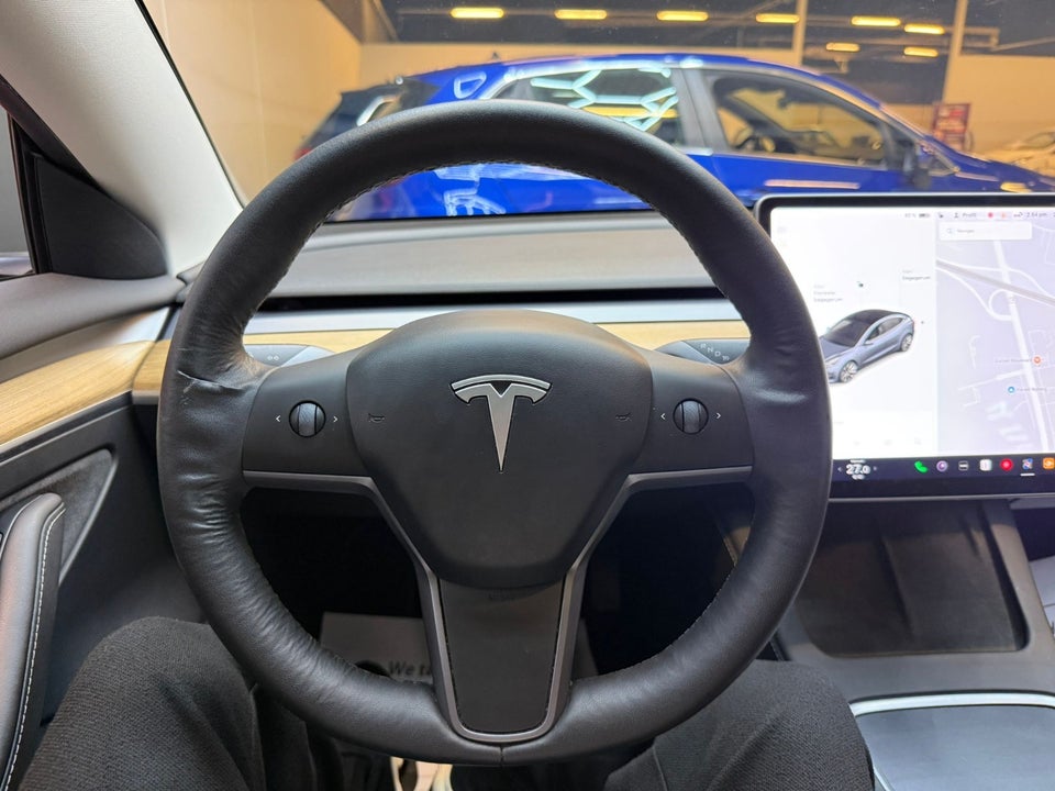 Tesla Model 3 Standard Range+ RWD 4d
