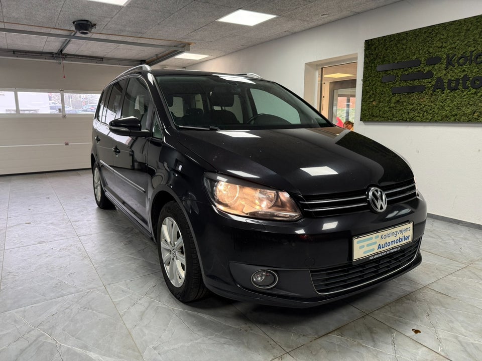 VW Touran 2,0 TDi 140 Comfortline BMT 7prs 5d