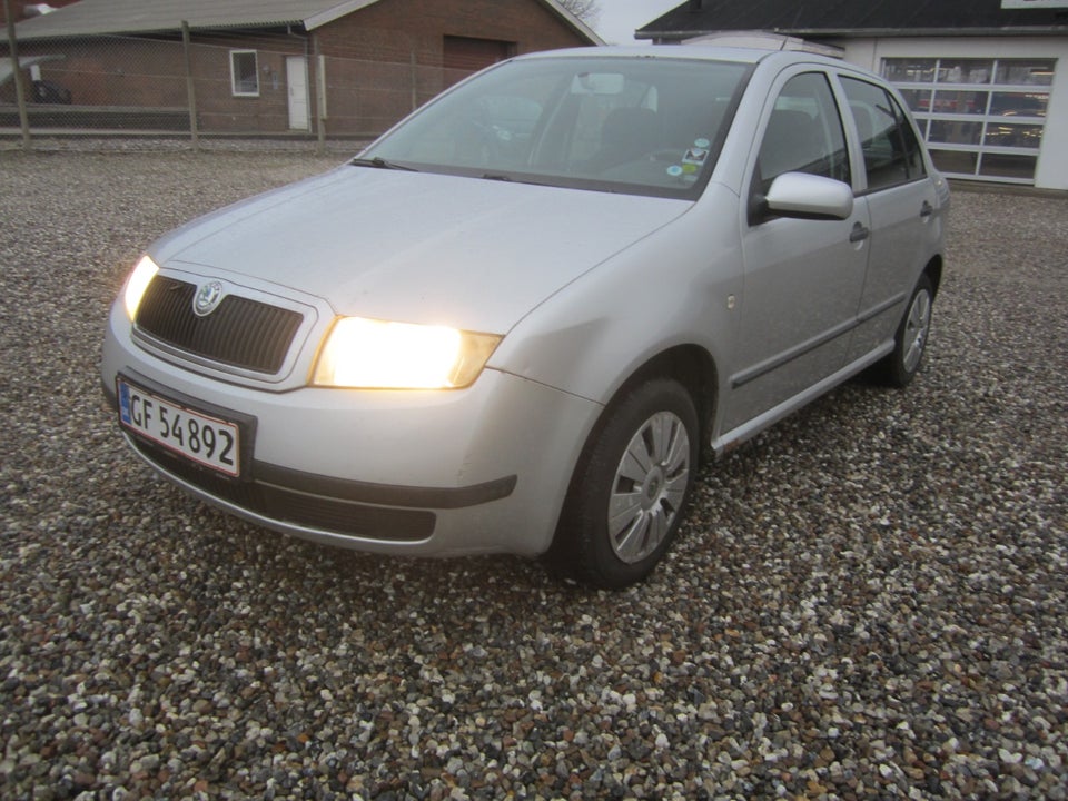 Skoda Fabia 1,2 12V Ambiente 5d