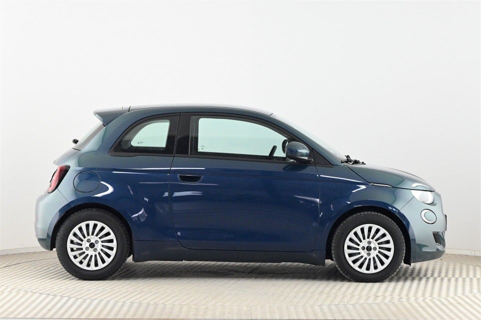 Fiat 500e 24 Action 3d