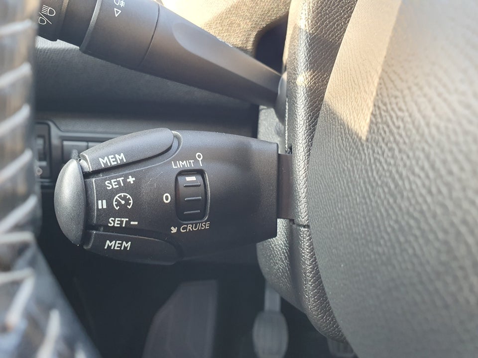 Peugeot 308 1,6 BlueHDi 120 Businessline SW 5d