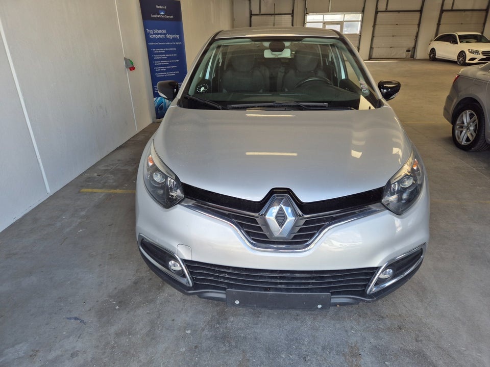 Renault Captur 0,9 TCe 90 Authentique 5d