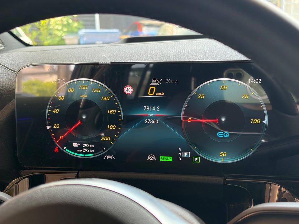 Mercedes EQA350 AMG Line 4Matic 5d
