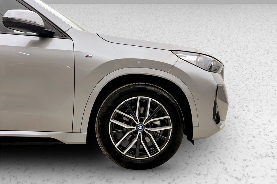 BMW iX1 eDrive20 M-Sport 5d