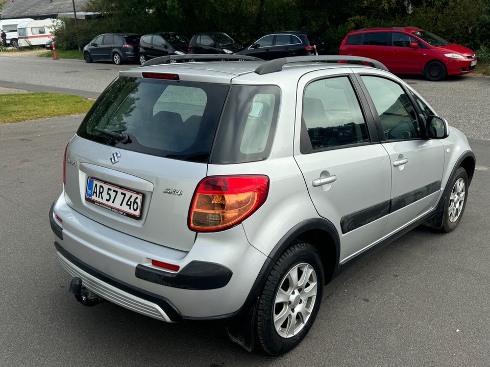 Suzuki SX4 1,5 GL 5d