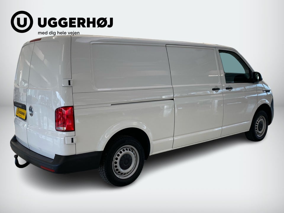 VW Transporter 2,0 TDi 110 Kassevogn lang