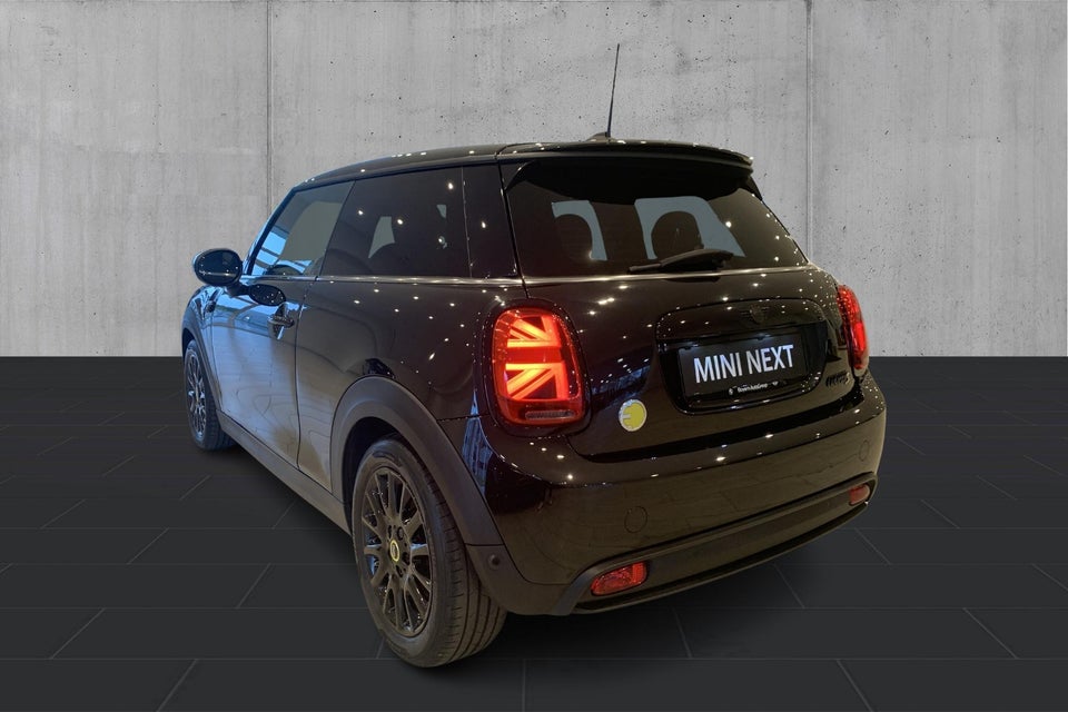 MINI Cooper SE Classic Trim 3d