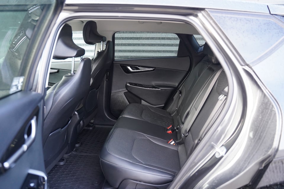 Kia EV6 77 Long Range Upgrade 5d