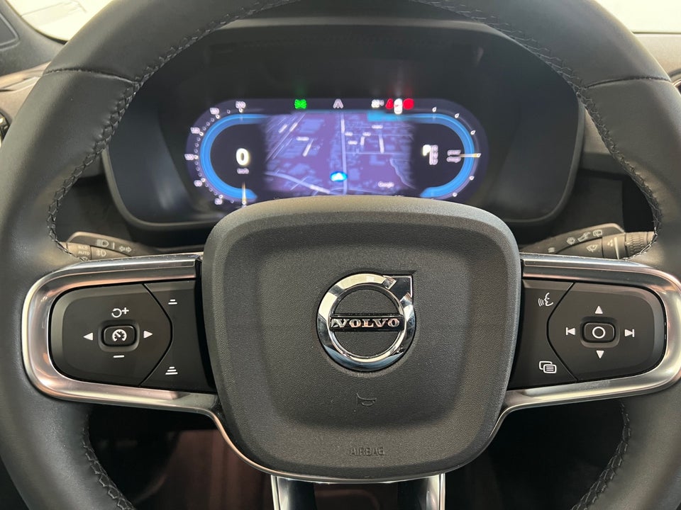 Volvo XC40 P8 ReCharge Twin Plus 5d