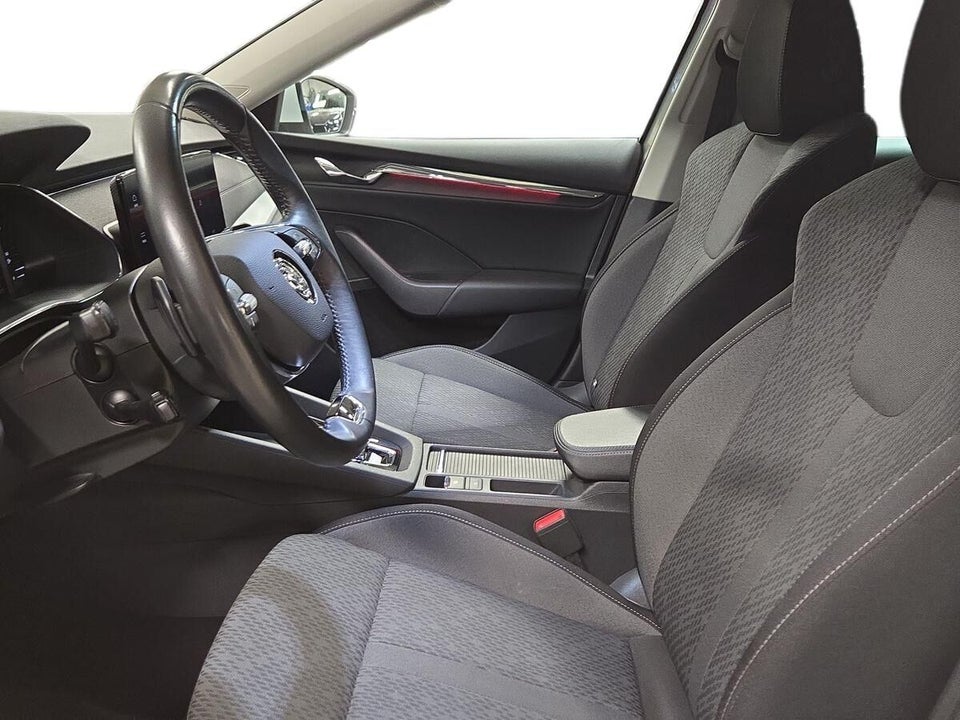 Skoda Octavia 1,4 TSi iV Plus DSG 5d