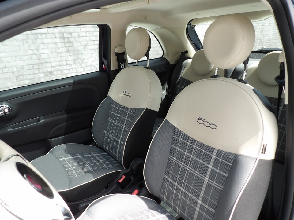 Fiat 500 0,9 TwinAir 80 Lounge 3d