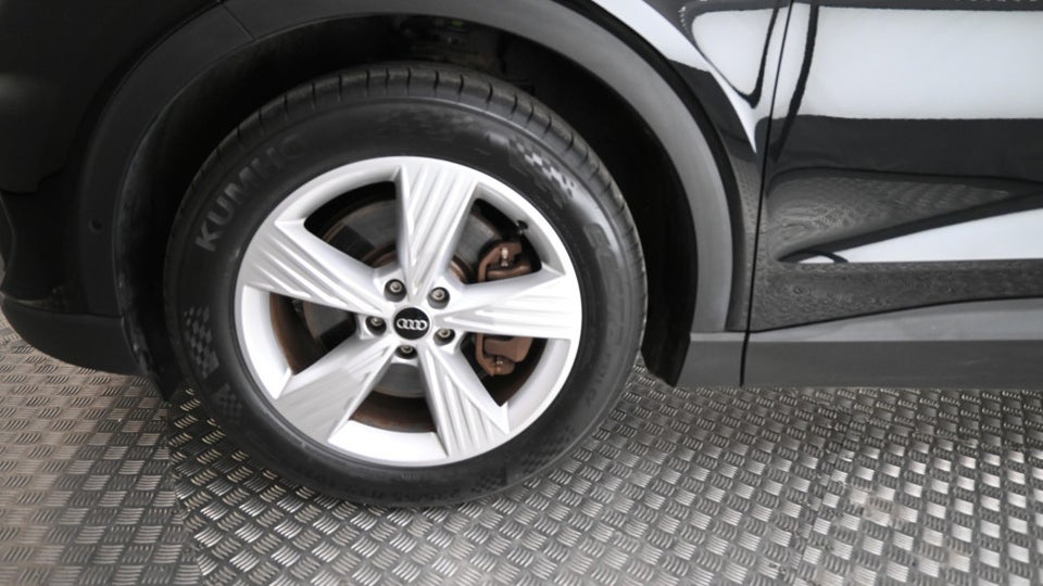 Audi Q4 e-tron 40 Attitude 5d