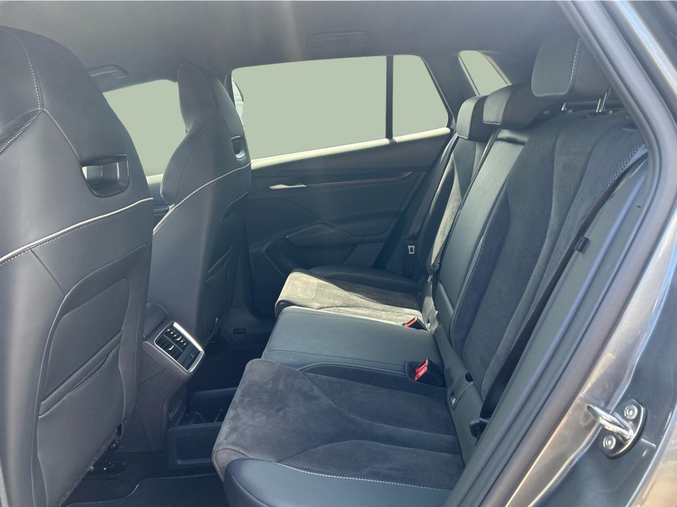 Skoda Elroq 85 iV Sportline 5d