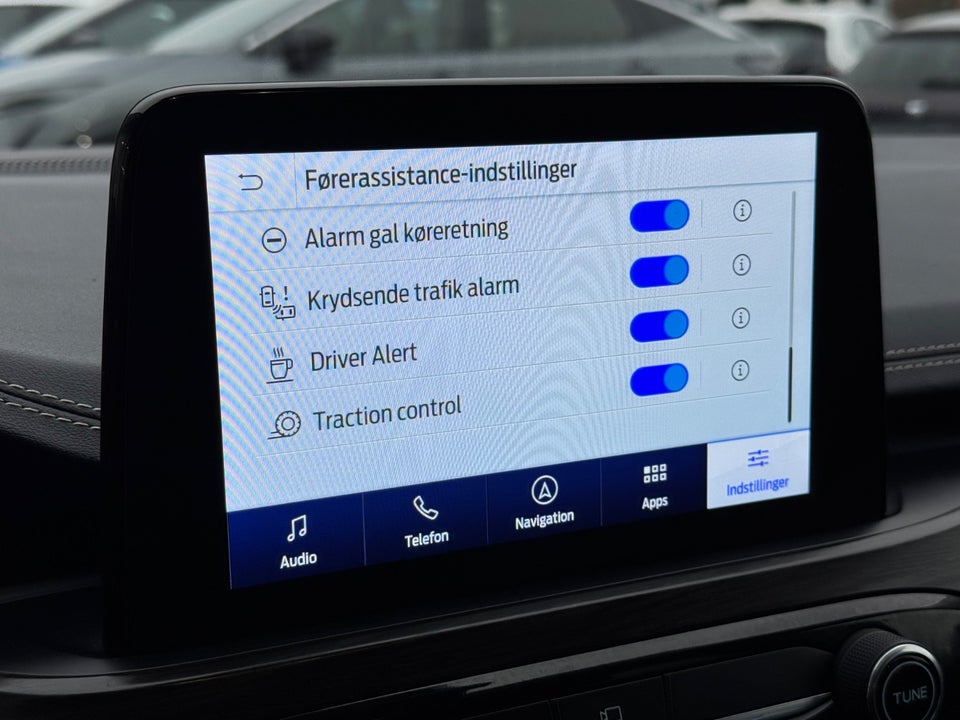 Ford Kuga 2,5 PHEV Vignale CVT 5d