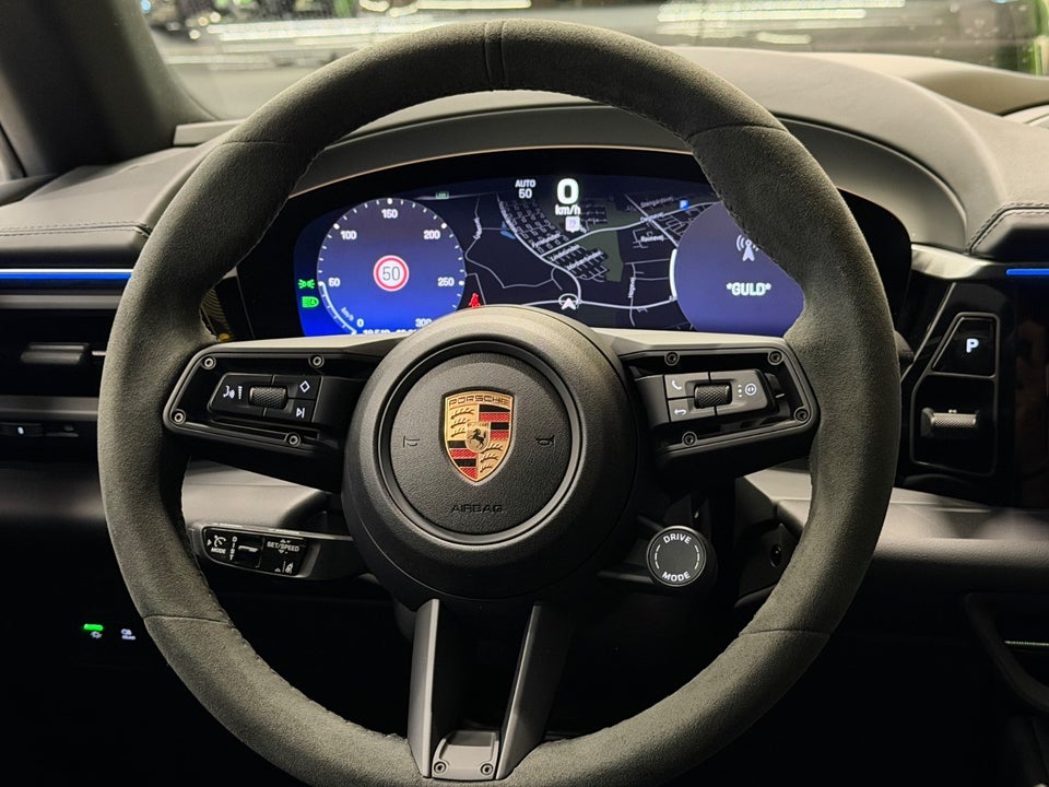 Porsche Macan 4 5d