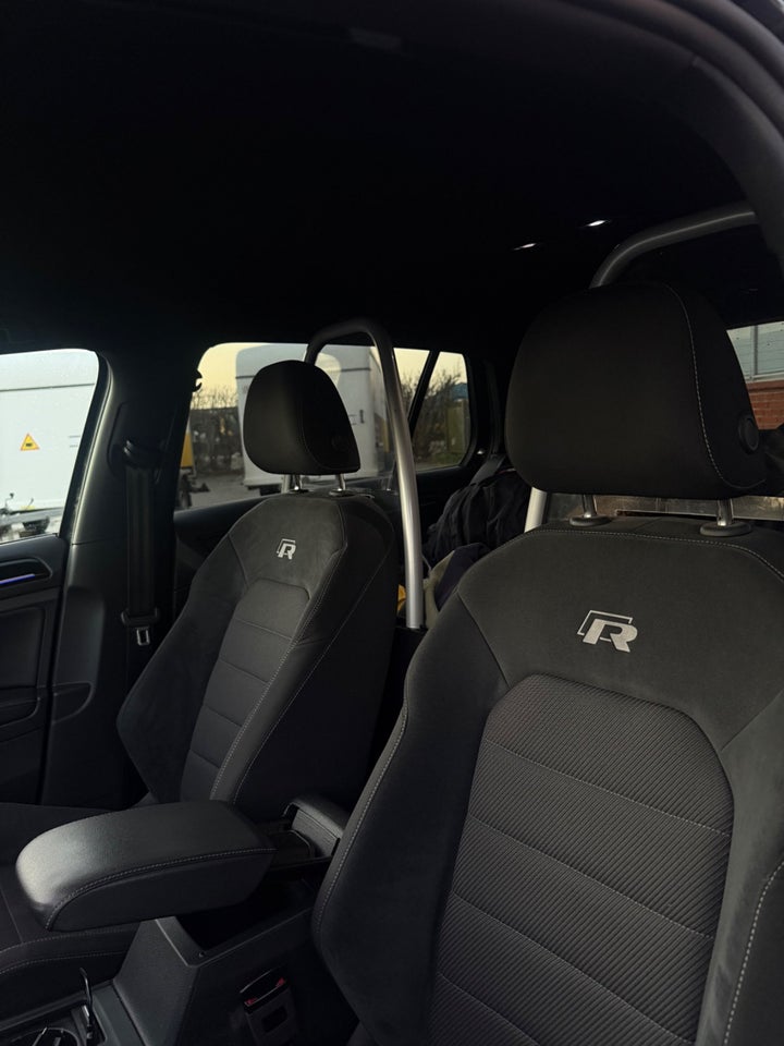 VW Golf VII 2,0 R DSG 4Motion  Van 5d